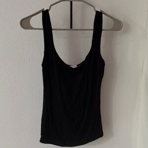 Pink Lily Elegant Black Tank Top